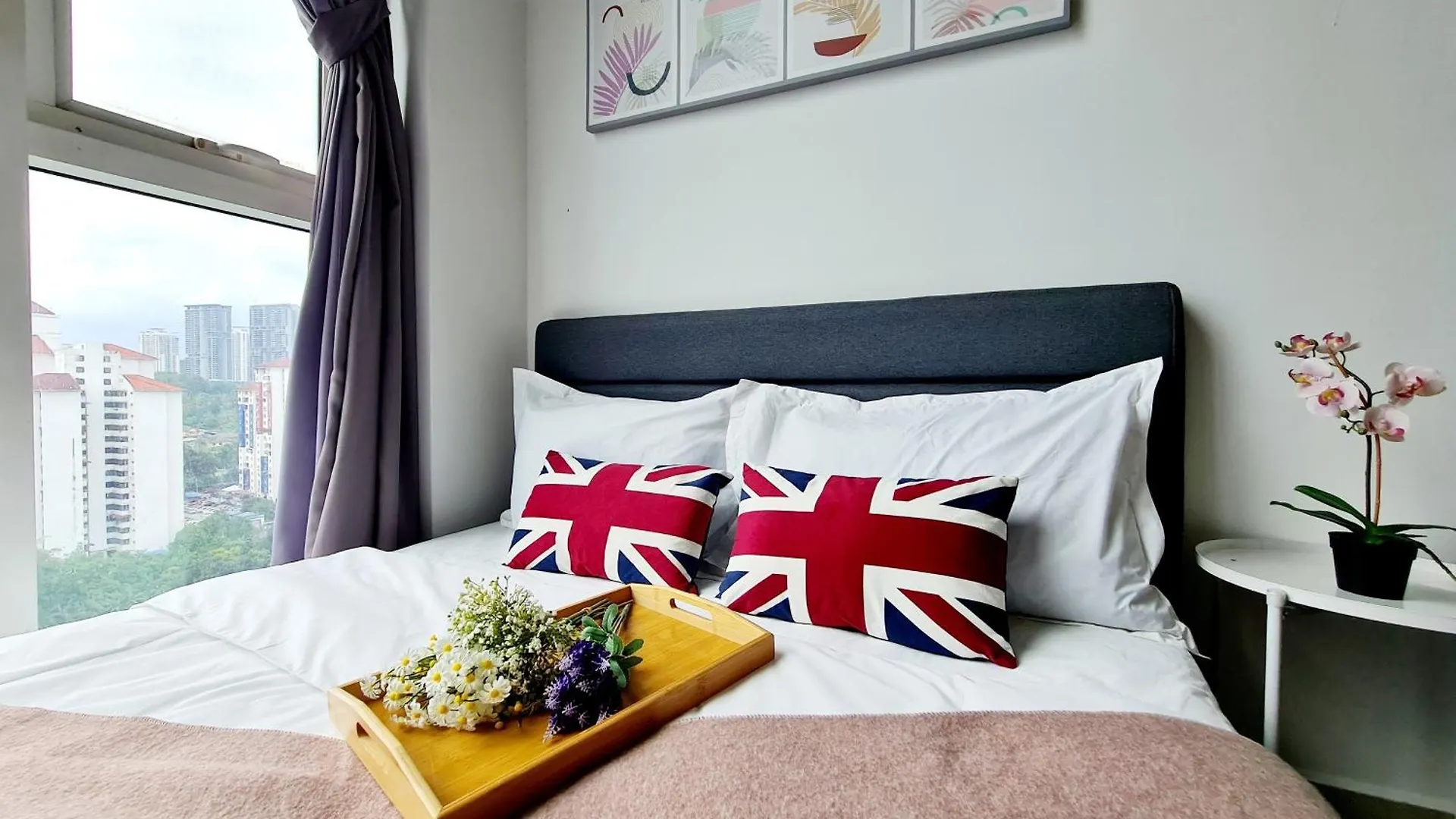 Broad 7 Guests Scott Garden Duplex 1 Room Old Klang Road, Taman Desa, Kuchai Lama, Bangsar South, Pearl Point, Mid Valley, Kuala Lumpur